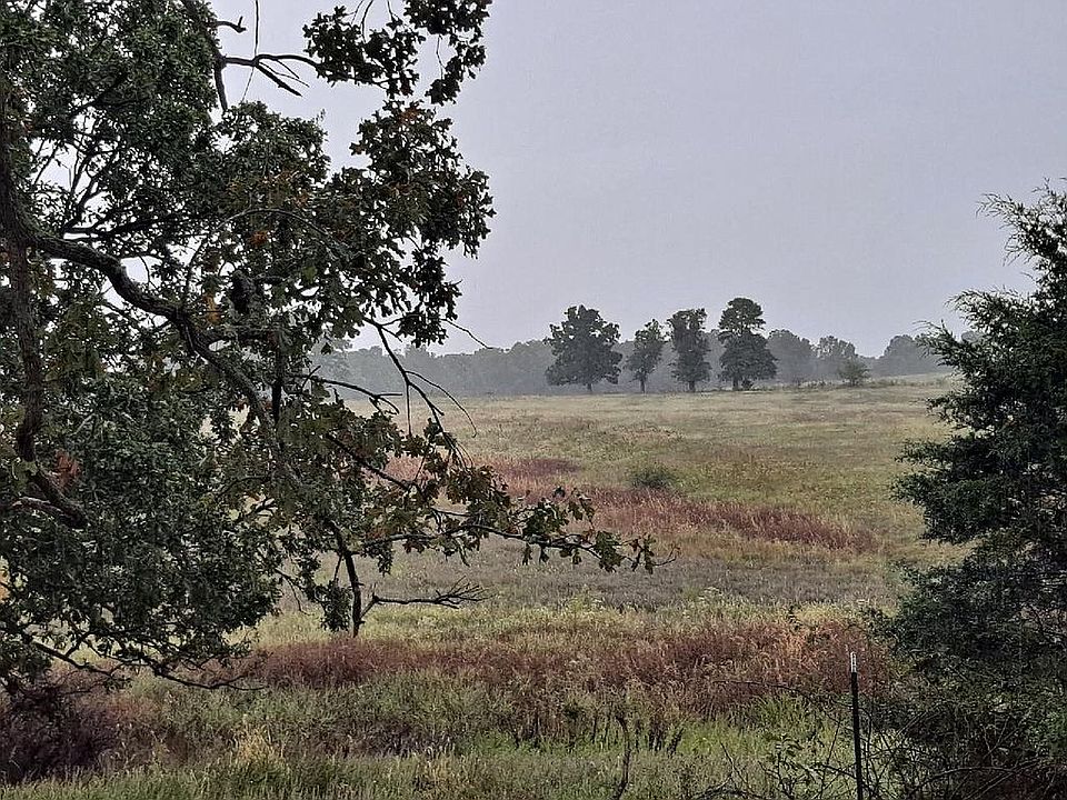 2nd image of W Farm Road 194