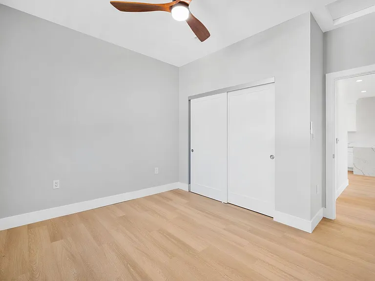 Malachite Ave. - 1318 — Photo 16