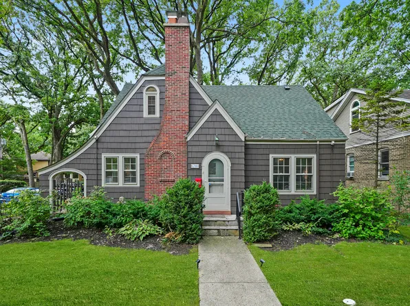 6700 N Sioux Ave, Chicago, IL 60646