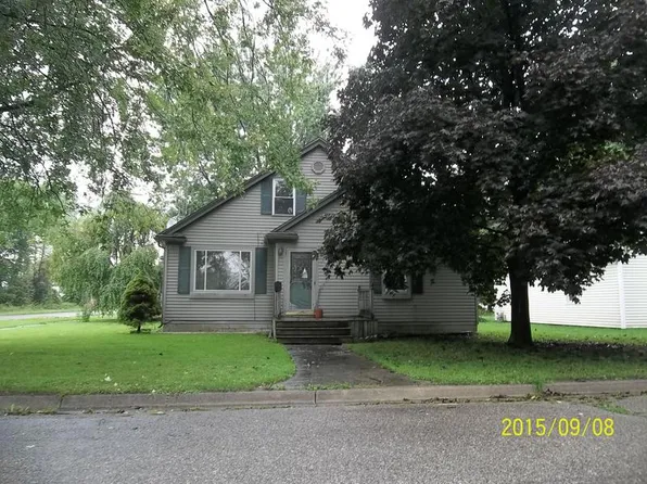 246 Loraine St, Sandusky, MI 48471