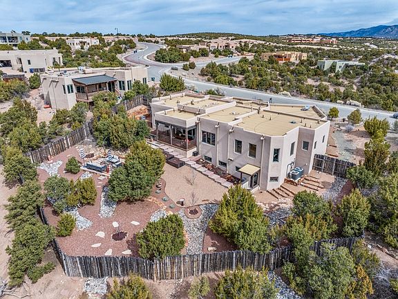 5th image of 2089 Pinon Bluffs Dr
