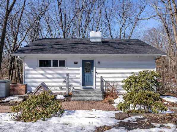 1354 Hall Street, Manchester, NH 03104