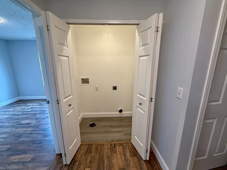 8163 Royal Elm Dr — Photo 18