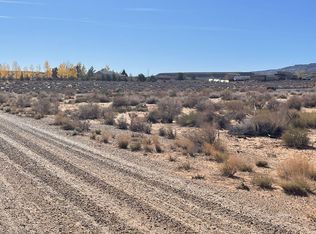 850 E Yankee Doodle Dr, Kanab, UT 84741