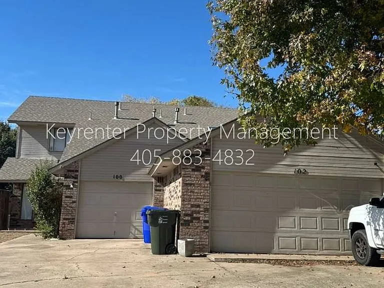 102 Harvard Rd #102 — Photo 1