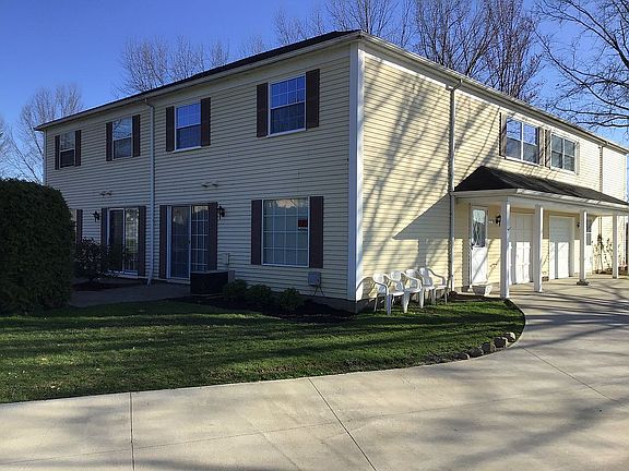 5th image of 13636 Oakbrook Dr #3636