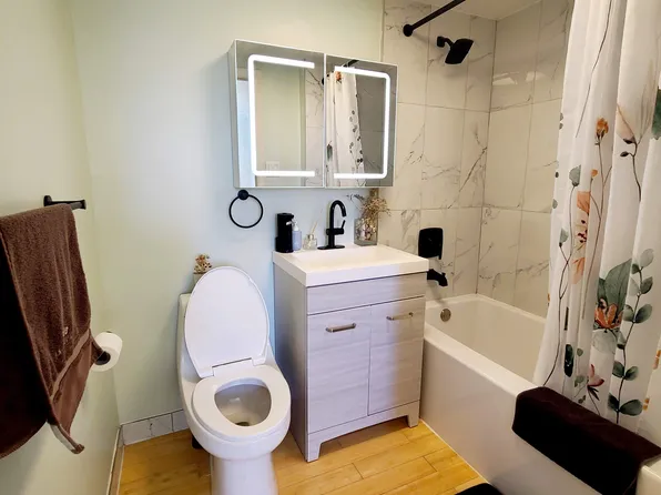 49-07 43rd Avenue image 8 of 15