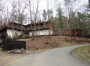 83 Forest Hills Dr, Elmira, NY