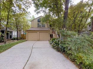 19 Breezy Point Pl, Spring, TX 77381