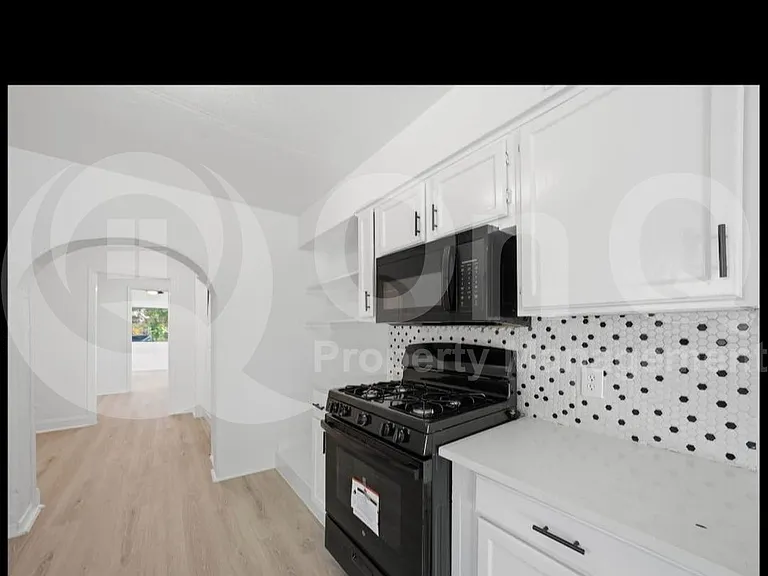 3350 Grafton Ave — Photo 5