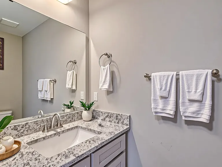 1230 Wylie St #D — Photo 6
