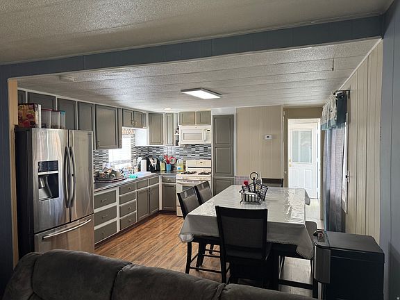 2nd image of 257 E Guenevere St #211