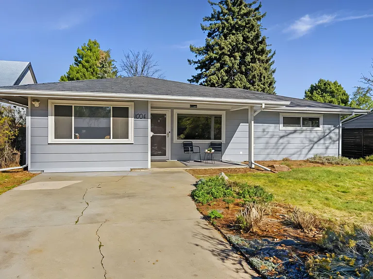 1004 Mantz Pl — Photo 25