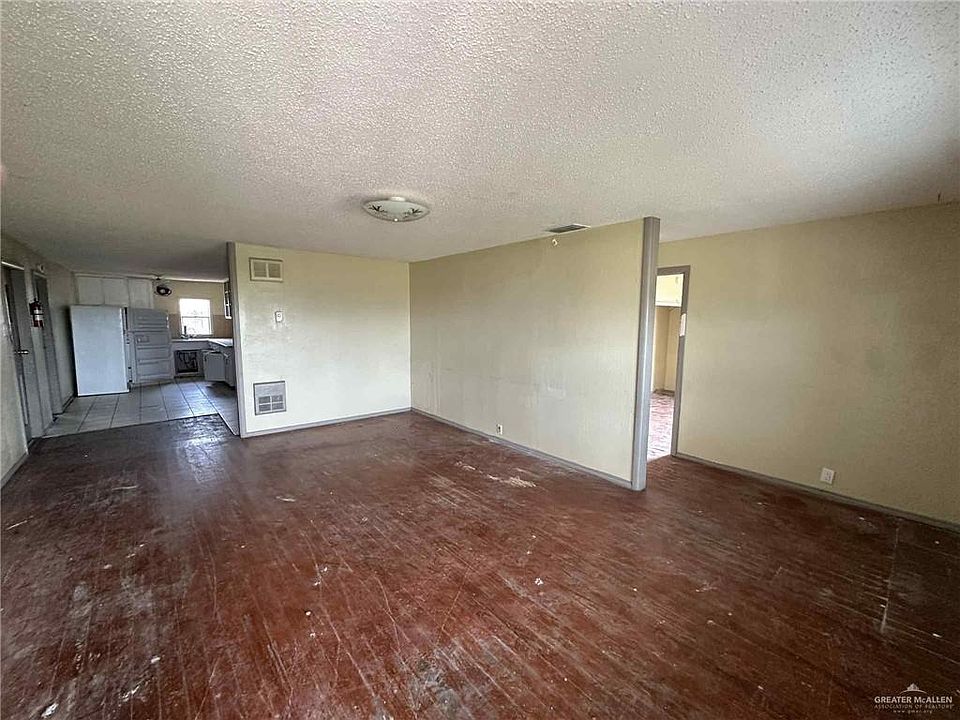 2nd image of 4211 W University Dr #4215