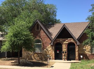 2314B 14th St, Lubbock, TX 79401
