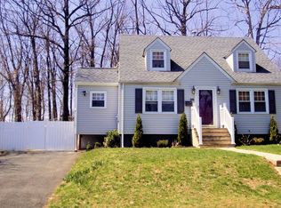 35 Madeline Ave, East Brunswick, NJ 08816