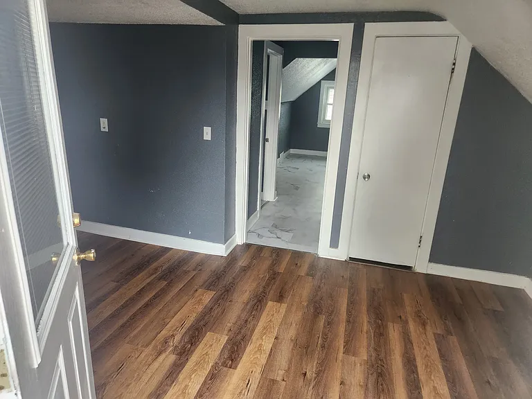 2411 S Shelby St #5 — Photo 9