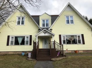 34 Franklin St, Malone, NY 12953