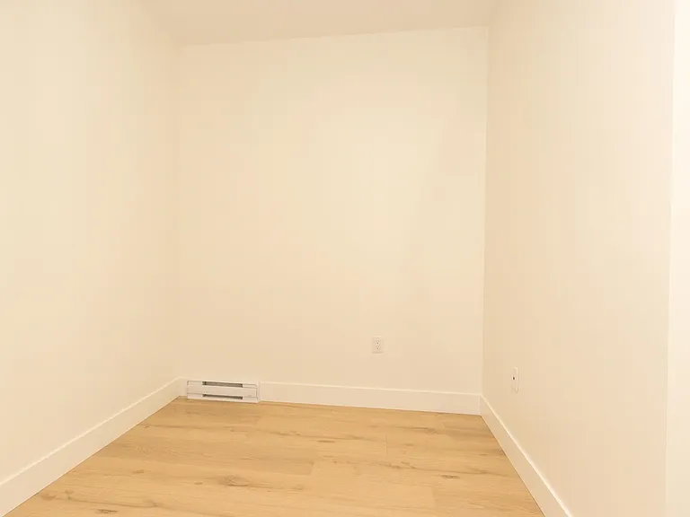 20769 Fraser Hwy #336 — Photo 6