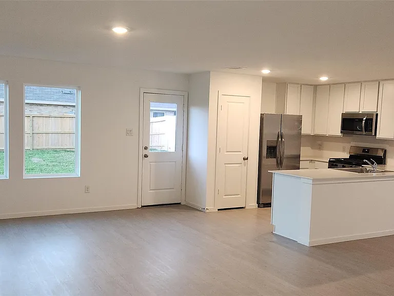 26815 Prairie Smoke Ln — Photo 9