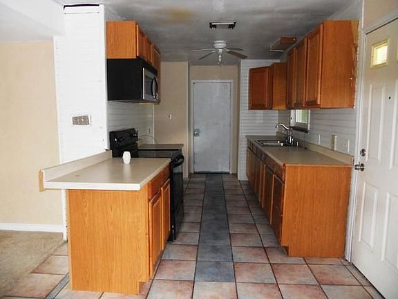 5th image of 6507 Avenue V