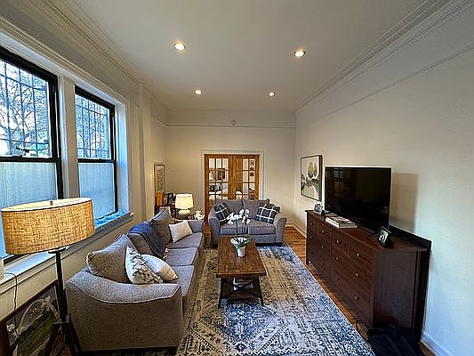 2nd image of 500 E 13th St #1