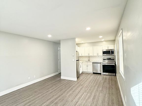 5th image of 1112 S 7th St APT 2