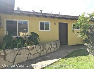 17561 Jefferson Ln APT B, Huntington Beach, CA 92647