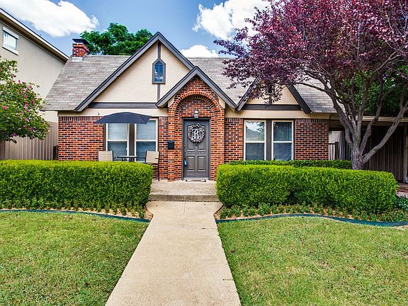 2_5004-pershing-ave-fort-worth-tx-High-Res-2.jpg