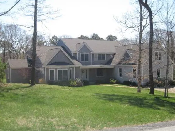 7 Collins Ln, Orleans, MA 02653