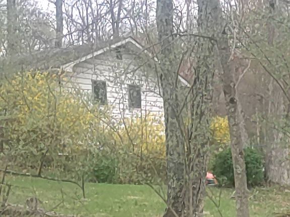 2nd image of 1300 Resica Falls Rd