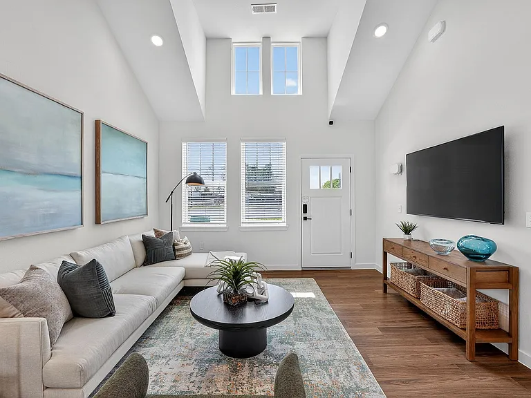 LEO at Cypress Creek- Single Family Rental Homes — Photo 20