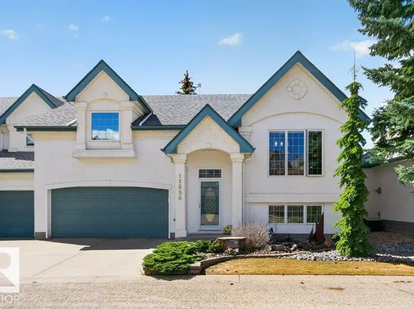 11686 15th Ave NW, Edmonton, AB T6J 7E1