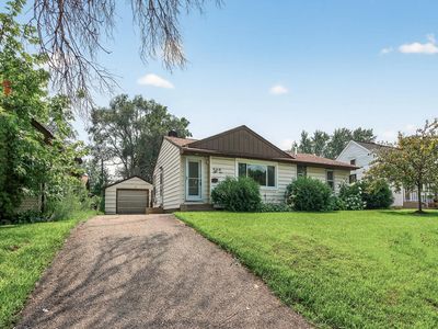 252 Poplar St E, South Saint Paul, MN, 55075