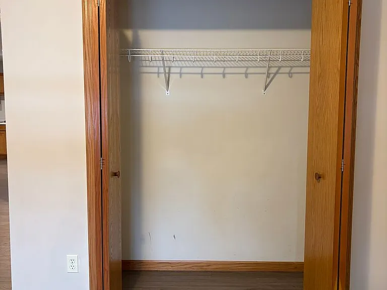 323B Williamsburg Pl — Photo 3