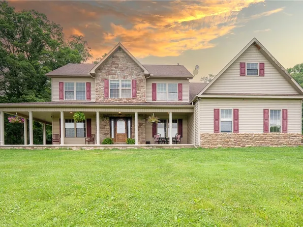 387 George Ln #E/w, Seward, PA 15954