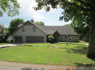 245 Lemonwood Ln, Hollister, MO 65672