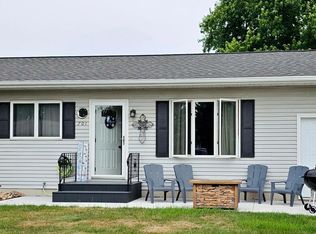 701 N Hokah St, Caledonia, MN 55921