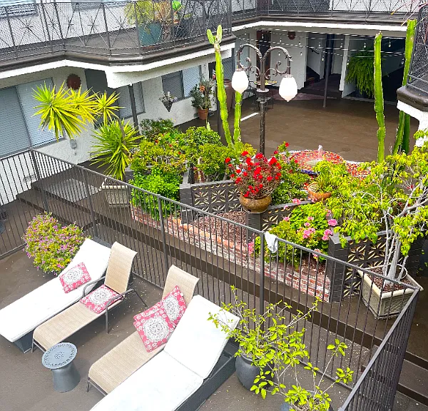 2121 Placentia Ave #G — Photo 31