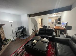1941 W Lawrence Ct #1941, Kansas City, KS 66103