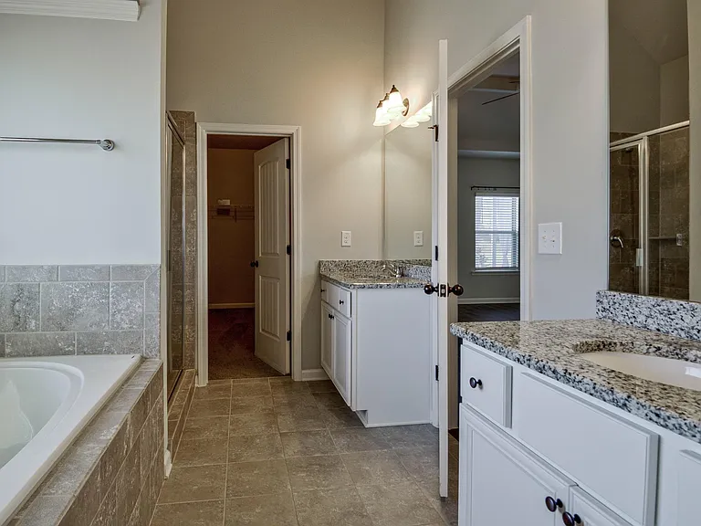 144 Reserve Pl — Photo 10