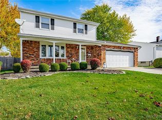 251 Brookside Ter, Tonawanda, NY 14150