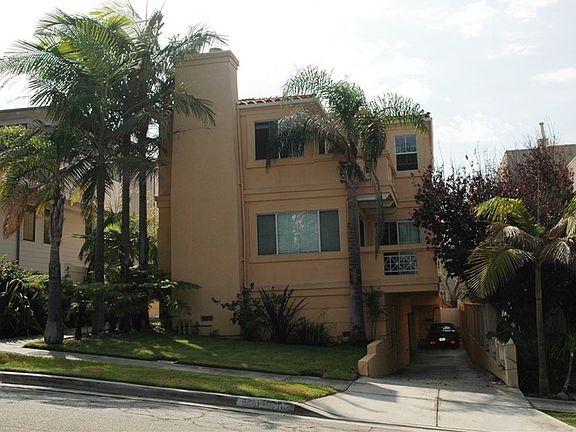 2nd image of 926 15th St