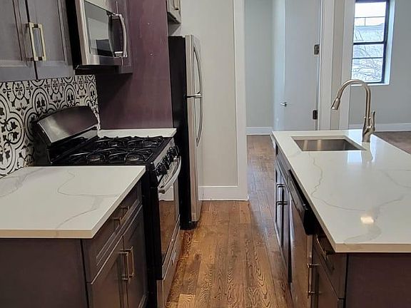 3rd image of 274 Grant Ave #2K