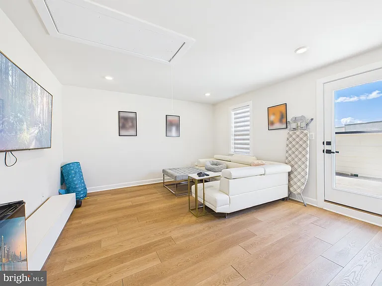 3711 Mayors Way — Photo 38
