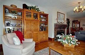 3rd image of 700 Fruit Hill Ave