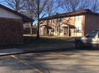 Ste. Genevieve Square, Sainte Genevieve, MO 63670