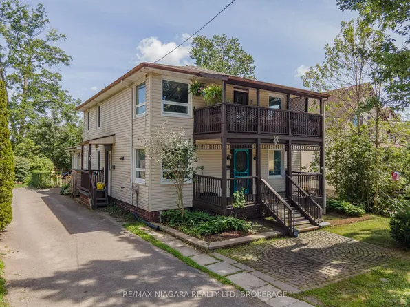 30 Shotwell St, Welland, ON L3C 1N8