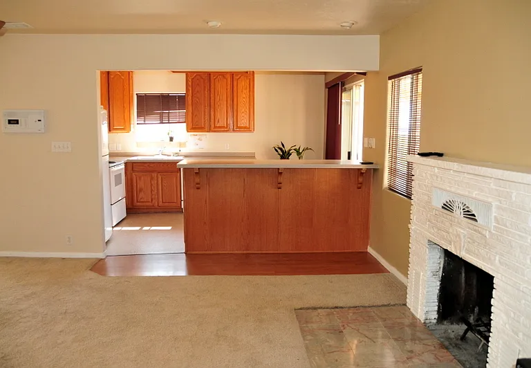 18836 Avenue C — Photo 22