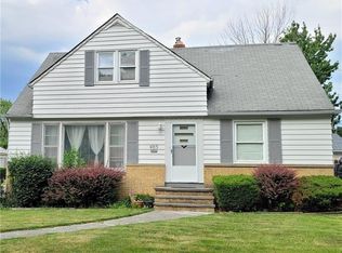 485 Greenvale Dr, South Euclid, OH 44121